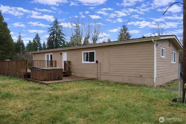 $220,000 | 218 Bowes Road, Hoquiam, WA 98550