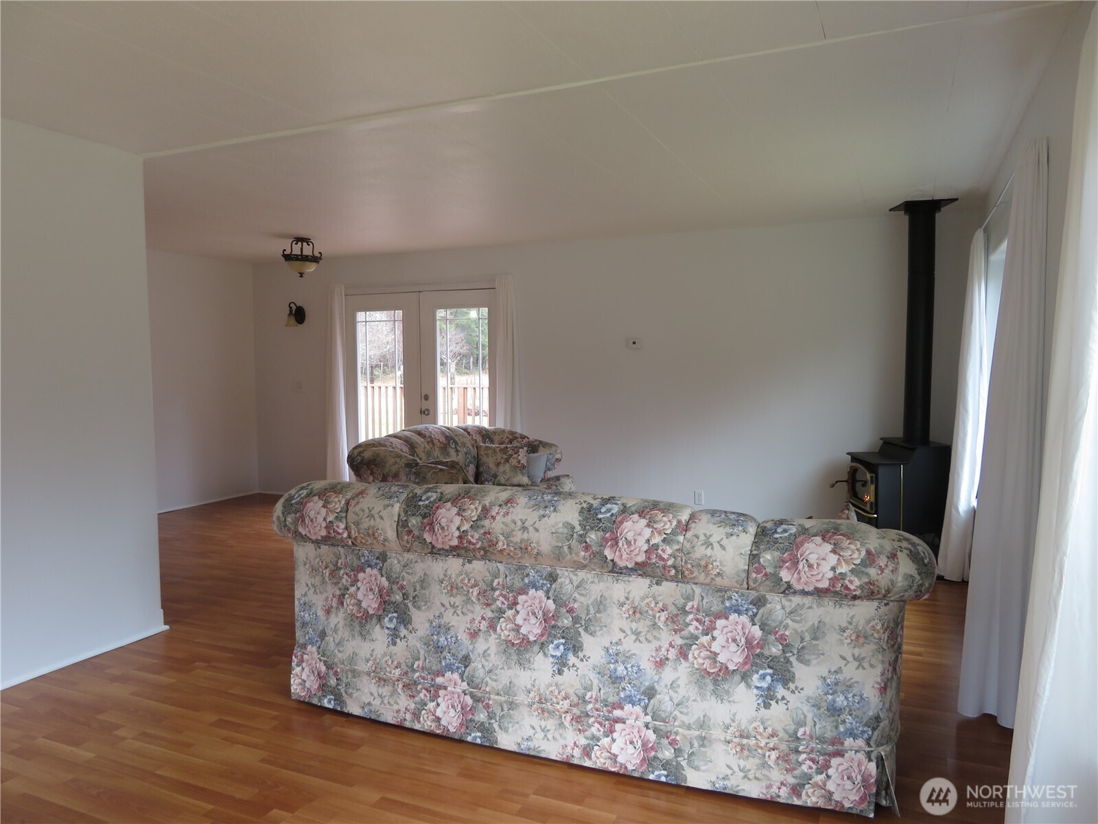 218 Bowes Road Hoquiam, WA 98550 - Photo 9 of 28