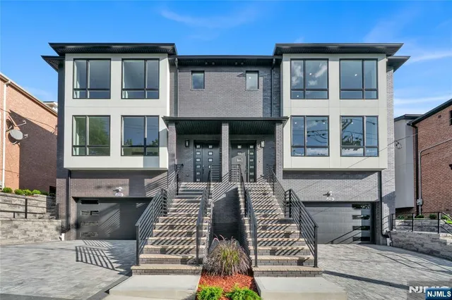 $1,649,999 | 428 6th Street, Unit B, Palisades Park, NJ 07650