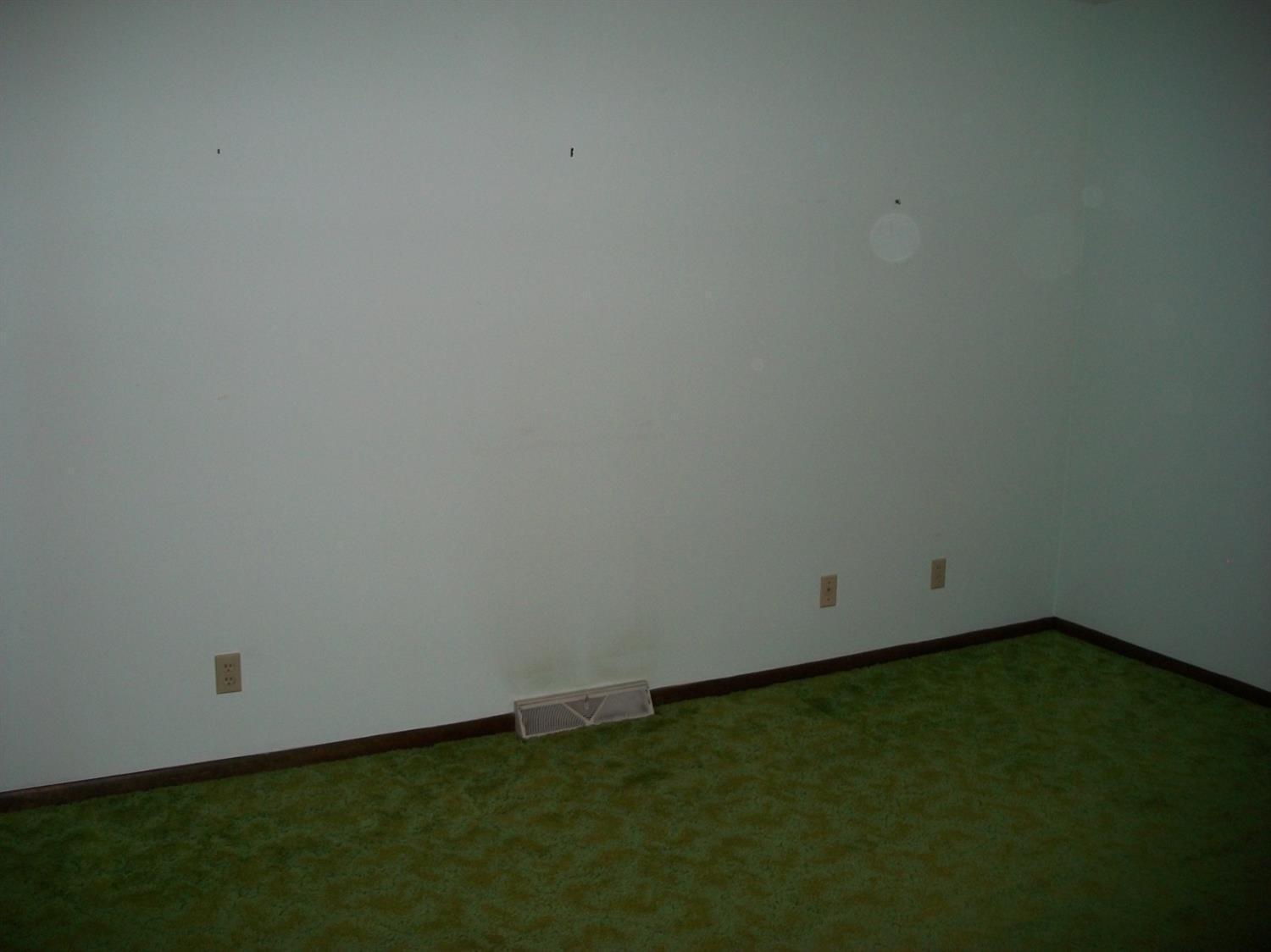 5810 Jessup Road Cincinnati, OH 45247 - Photo 18 of 30