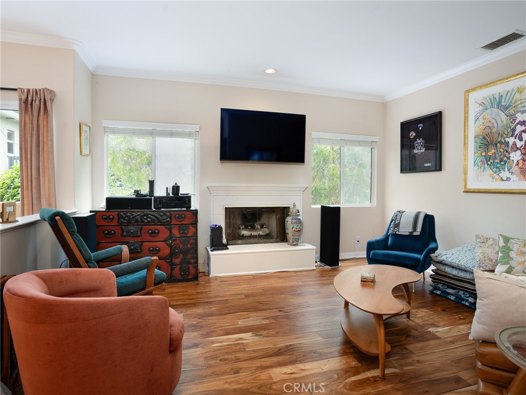 703 Main Street, Unit 2 El Segundo, CA 90245 - Photo 4 of 24