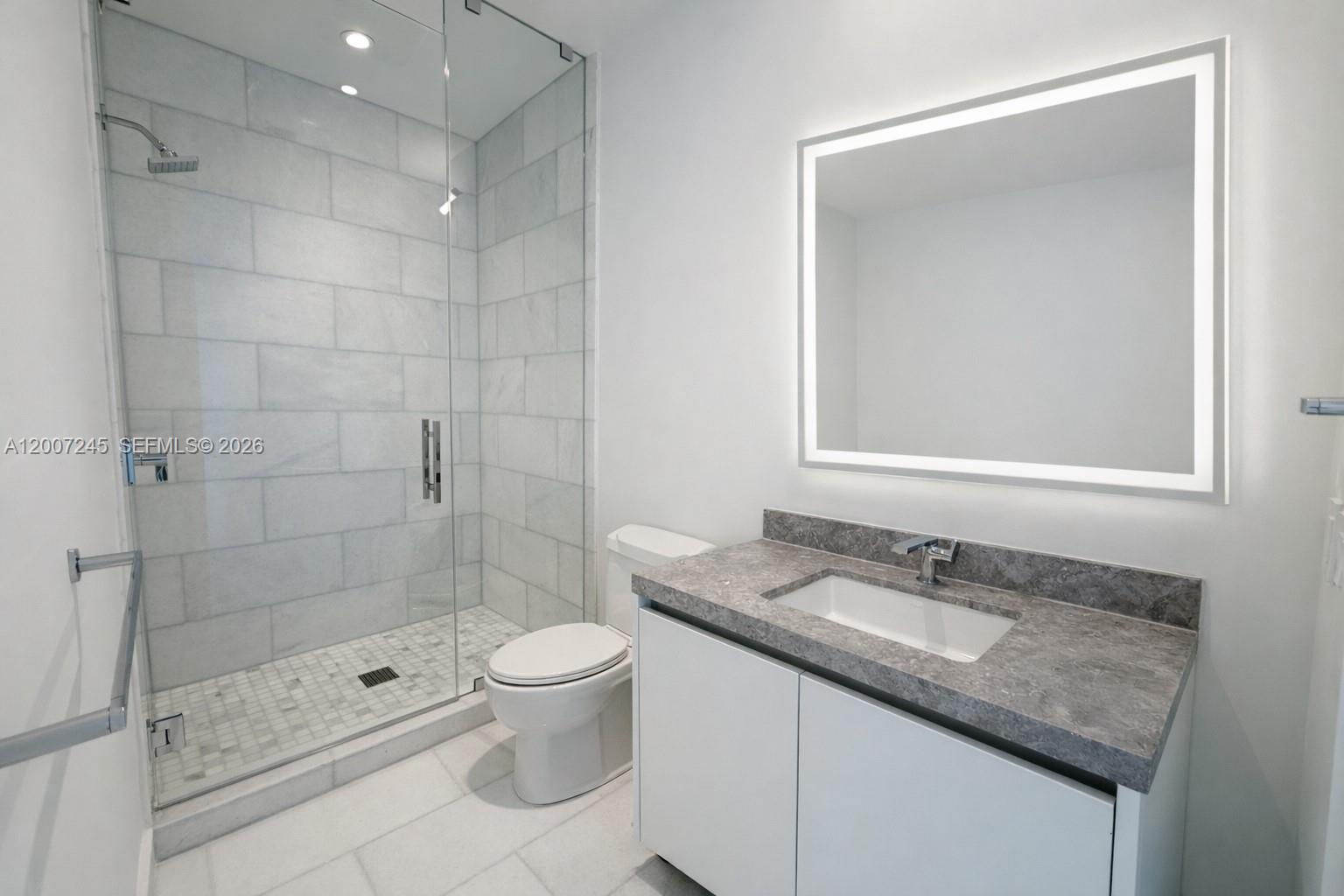 175 Southeast 25th Road, Unit 1204 Miami, FL 33129 - Photo 16 of 39