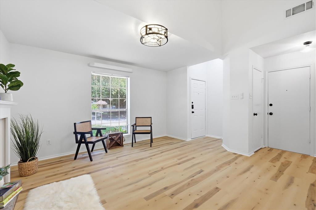 209 Rodeo Drive Keller, TX 76248 - Photo 4 of 26 Gallery Image 4