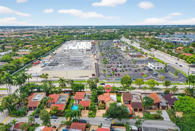 $4,700 | 20424 Northeast 10th Ct Road, Unit 20424, Miami, FL 33179