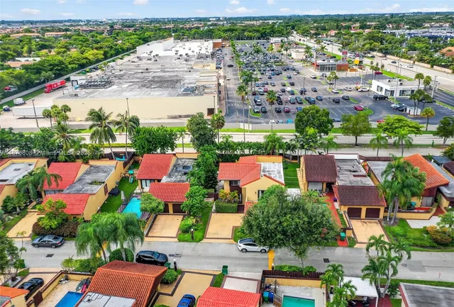 $4,700 | 20424 Northeast 10th Ct Road, Unit 20424, Miami, FL 33179