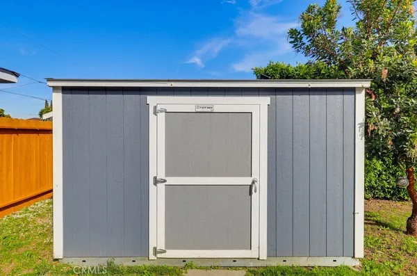 $530,000 | 522 West Cherry Street, Compton, CA 90222