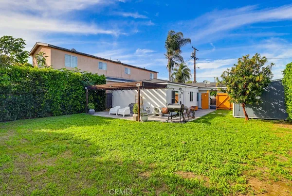 $530,000 | 522 West Cherry Street, Compton, CA 90222