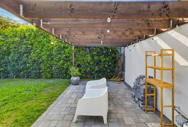 $530,000 | 522 West Cherry Street, Compton, CA 90222