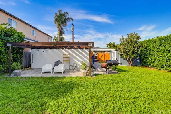 $530,000 | 522 West Cherry Street, Compton, CA 90222