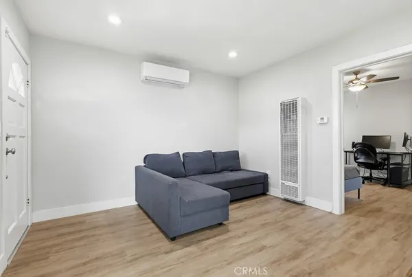 $530,000 | 522 West Cherry Street, Compton, CA 90222