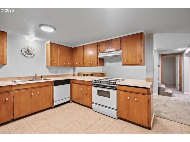 $625,000 | 994 Northwest Wallula Avenue, Gresham, OR 97030