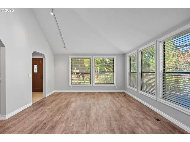 $625,000 | 994 Northwest Wallula Avenue, Gresham, OR 97030