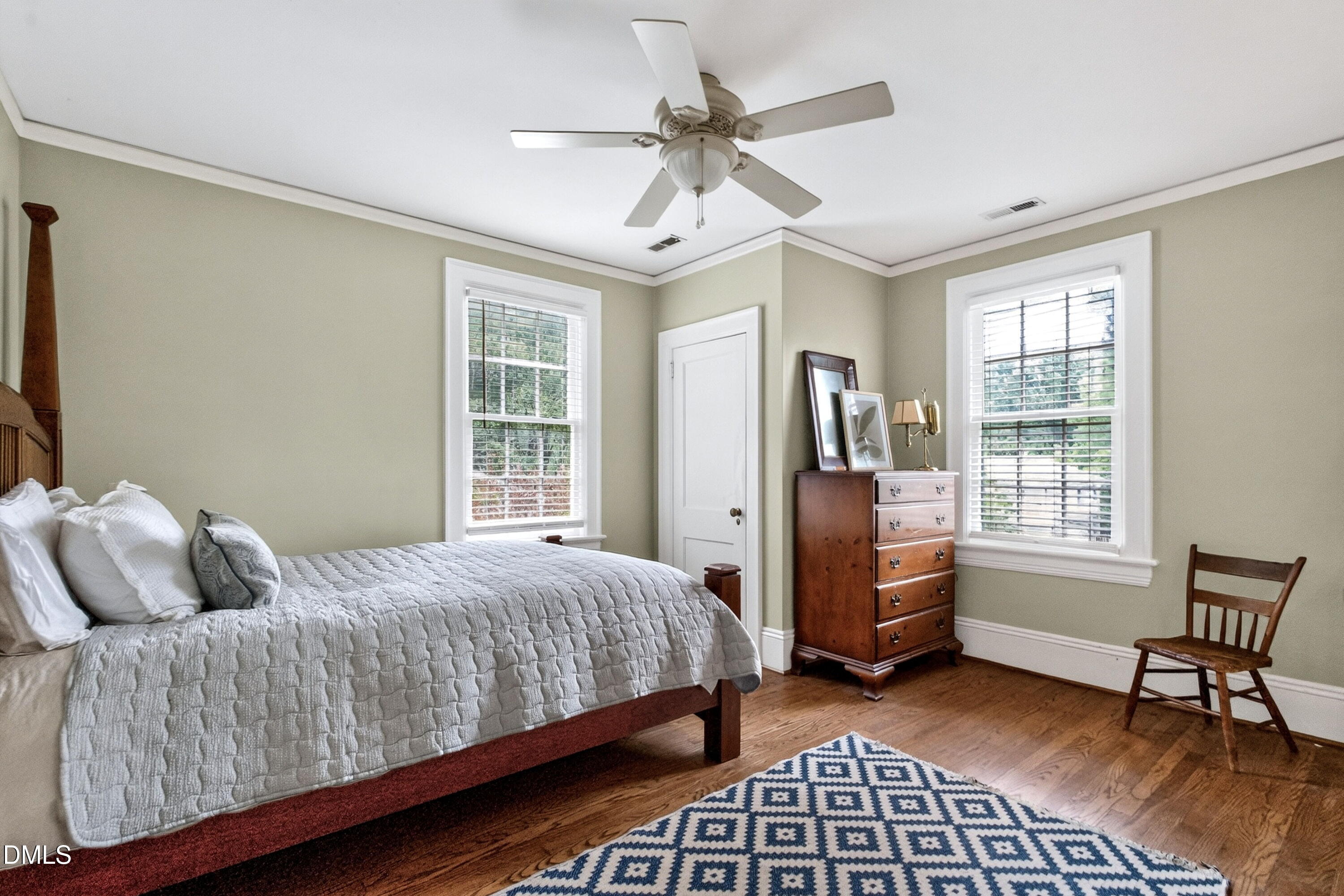 306 Hillcrest Road Raleigh, NC 27605 - Photo 17 of 27 virtual-tour-158496-photo-17816419846619