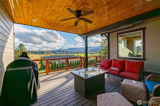 $1,050,000 | 16107 Ascension Way, Mount Vernon, WA 98273