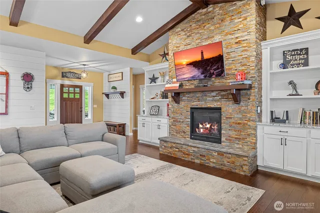 $1,050,000 | 16107 Ascension Way, Mount Vernon, WA 98273