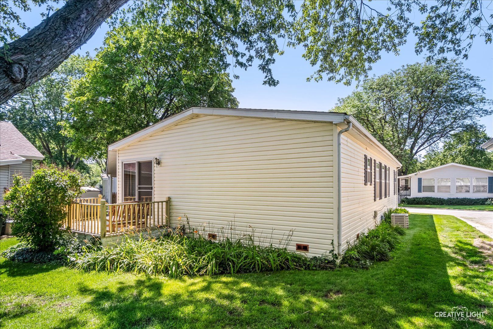 70 Melbrooke Road Elgin, IL 60123 - Photo 15 of 17