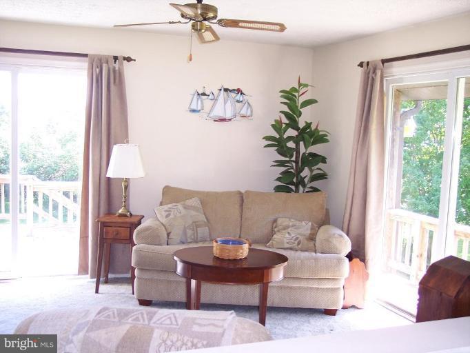 2305 Hunting Creek Road Huntingtown, MD 20639 - Photo 11 of 22 Living Room #2