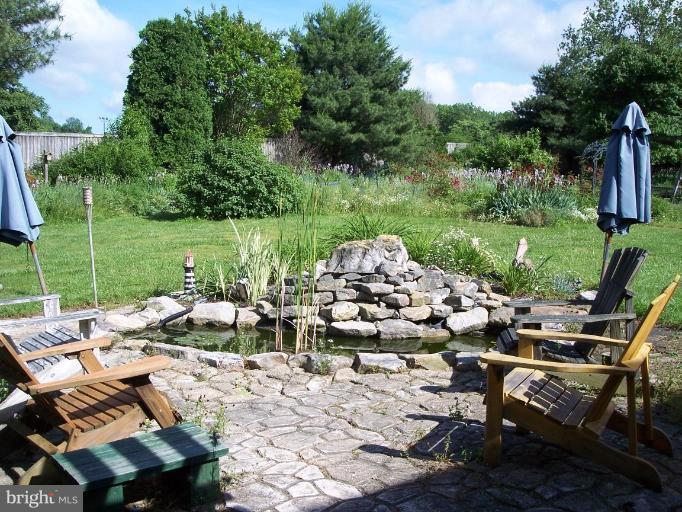 2305 Hunting Creek Road Huntingtown, MD 20639 - Photo 21 of 22 Back yard