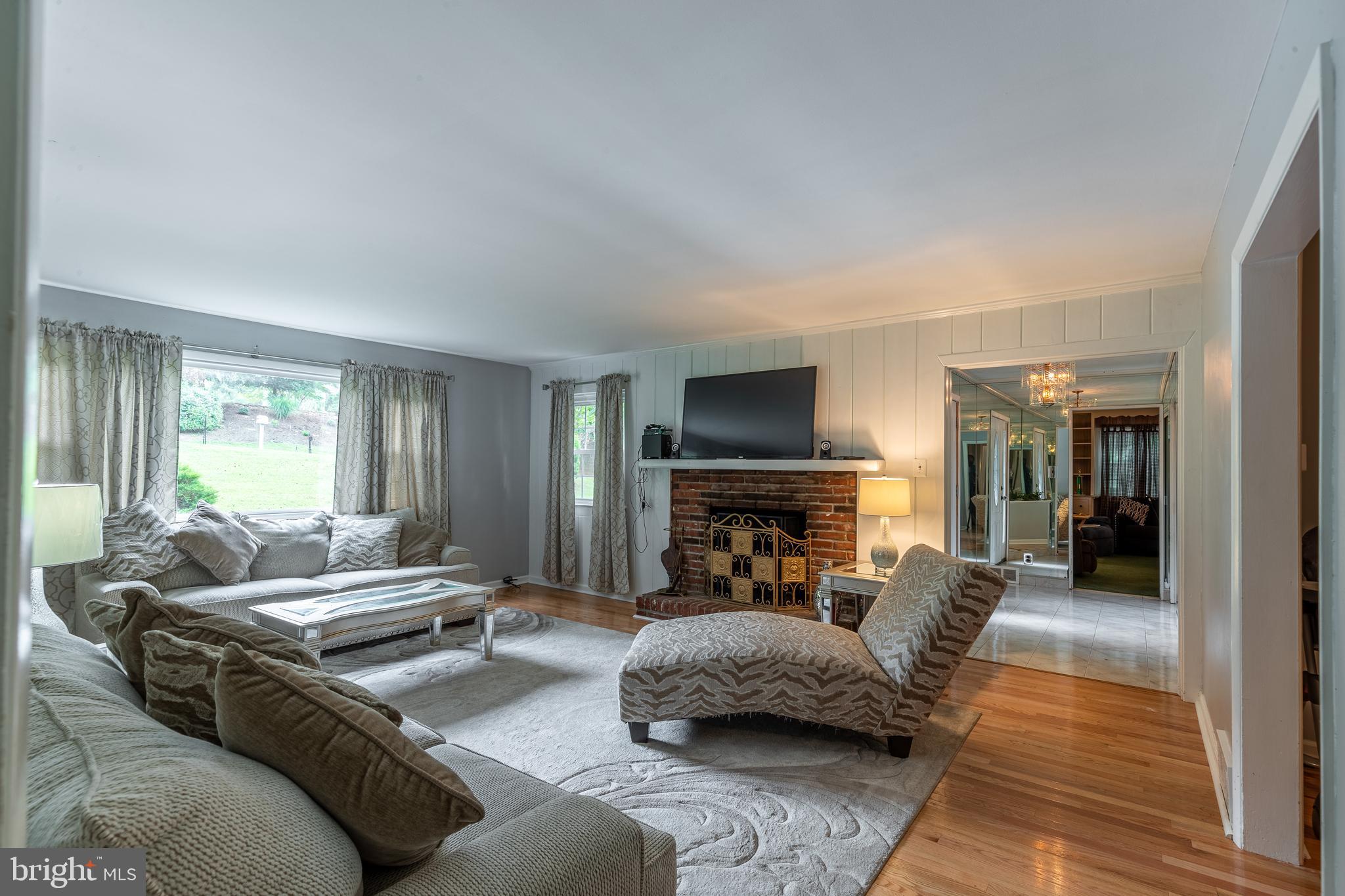 722 Beatty Road Springfield, PA 19064 - Photo 4 of 30