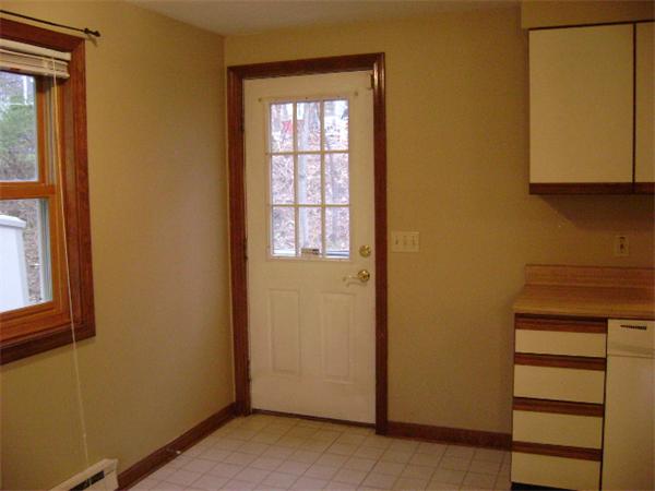 46 Cedar Road, Unit 46 Shrewsbury, MA 01545 - Photo 7 of 25 Gallery Image 7