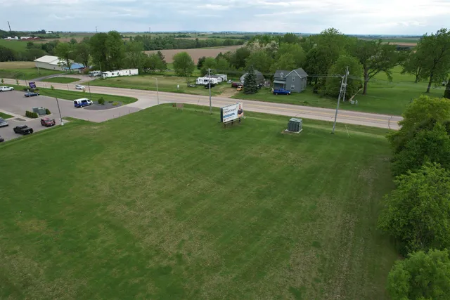 $150,000 | 1500 South Madison Street, Lancaster, WI 53813