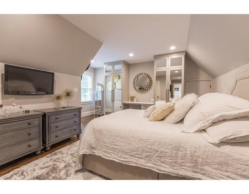 20 Deerfield Road Wellesley, MA 02481 - Photo 17 of 32