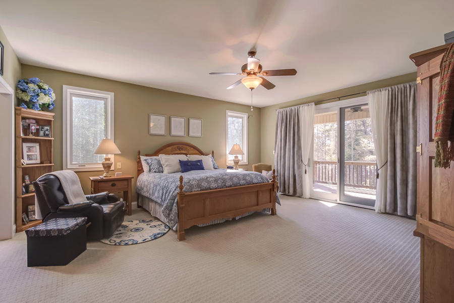 241 Hughes Road Greenback, TN 37742 - Photo 22 of 40 22_HughesRoad_241_MasterBedroom01