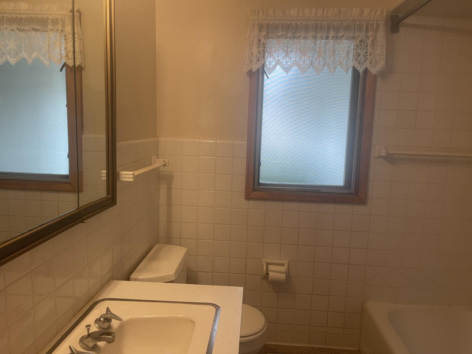 775 2nd Street East Tracy, MN 56175 - Photo 8 of 23