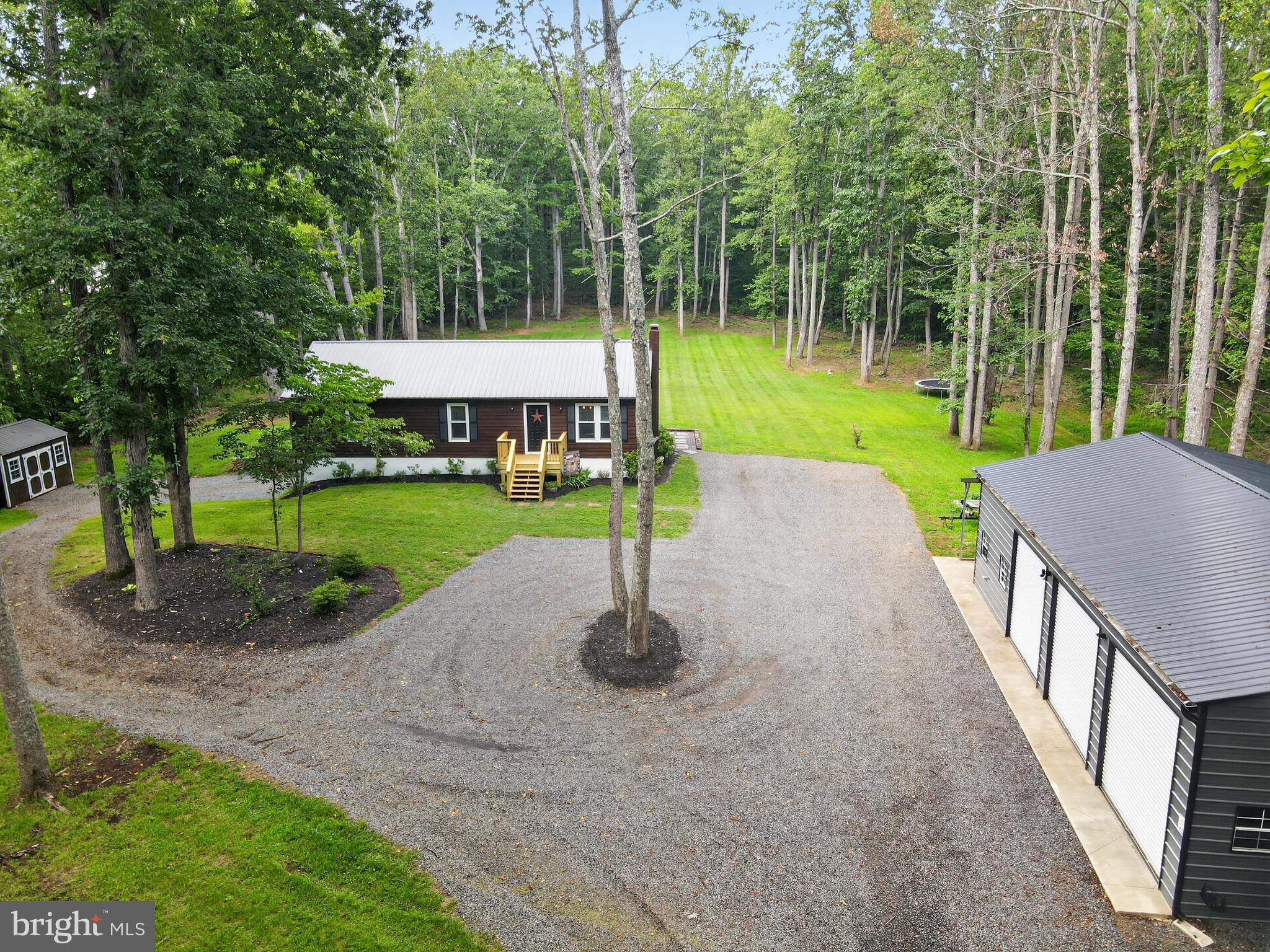 4055 Novum Road Reva, VA 22735 - Photo 21 of 39 Circular driveway - Offers Ample parking