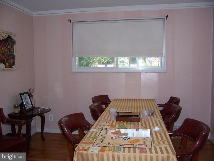 3811 Bancroft Road Baltimore, MD 21215 - Photo 2 of 6 Dining Room