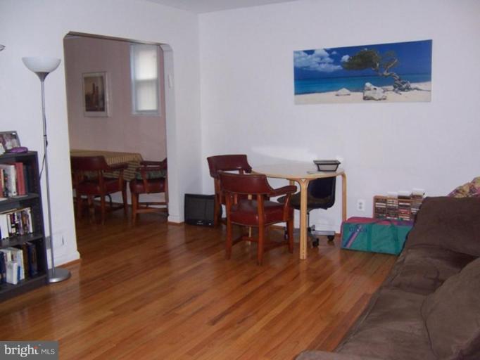 3811 Bancroft Road Baltimore, MD 21215 - Photo 6 of 6 Living Room #2