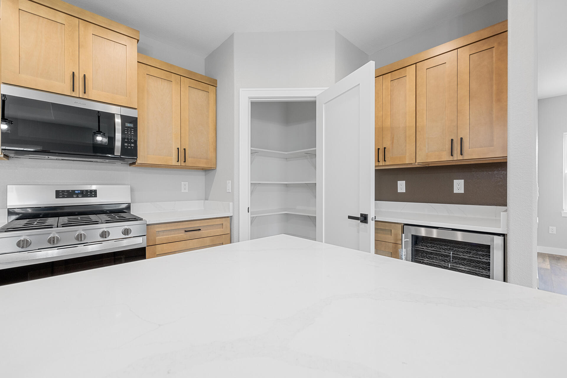 1867 Woodland Way, Unit 4214 Slinger, WI 53086 - Photo 26 of 58 12-Interior_1887 Woodland Way