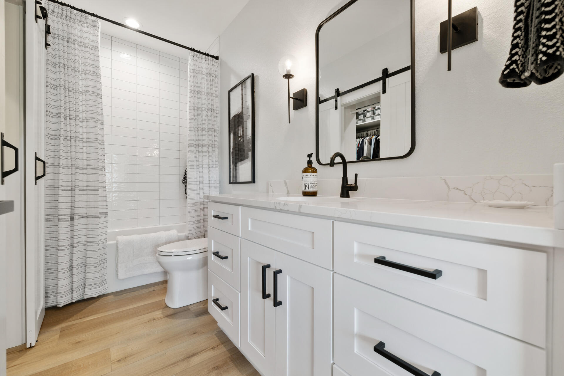 1867 Woodland Way, Unit 4214 Slinger, WI 53086 - Photo 56 of 58 Interior_1838 Woodland Way-14