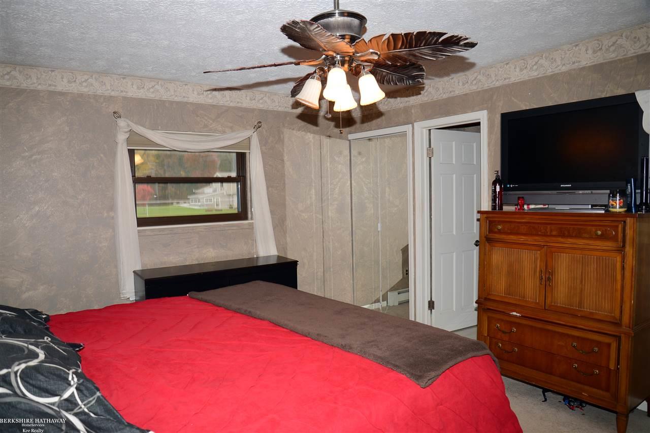 5380 County Line Road New Haven, MI 48048 - Photo 56 of 94 31364666-55.JPG