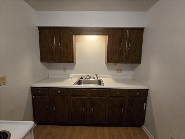 $775 | 210 5th Avenue, Unit 24, Elizabeth, PA 15037