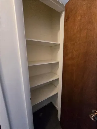 $775 | 210 5th Avenue, Unit 24, Elizabeth, PA 15037