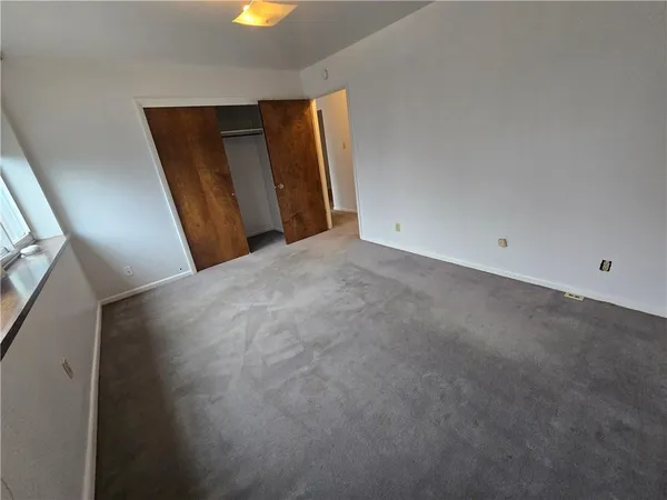 $775 | 210 5th Avenue, Unit 24, Elizabeth, PA 15037