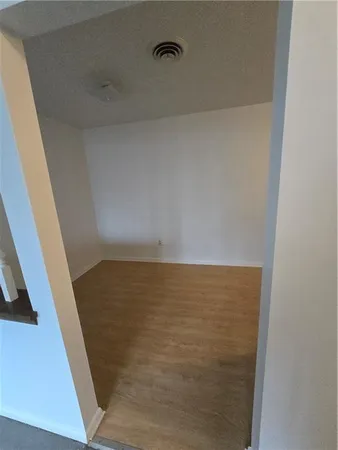 $775 | 210 5th Avenue, Unit 24, Elizabeth, PA 15037