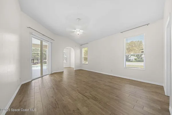 $3,700 | 816 Autumn Glen Drive, Melbourne, FL 32940