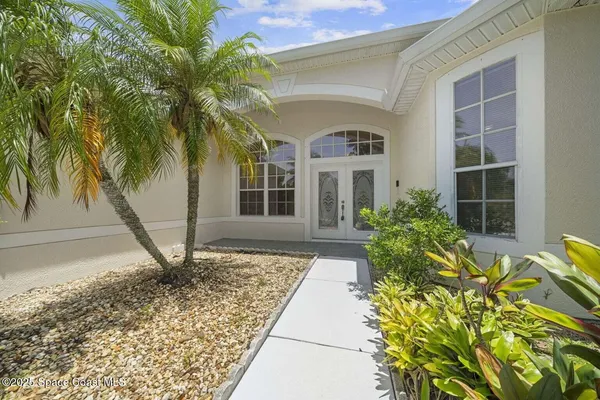 $3,700 | 816 Autumn Glen Drive, Melbourne, FL 32940