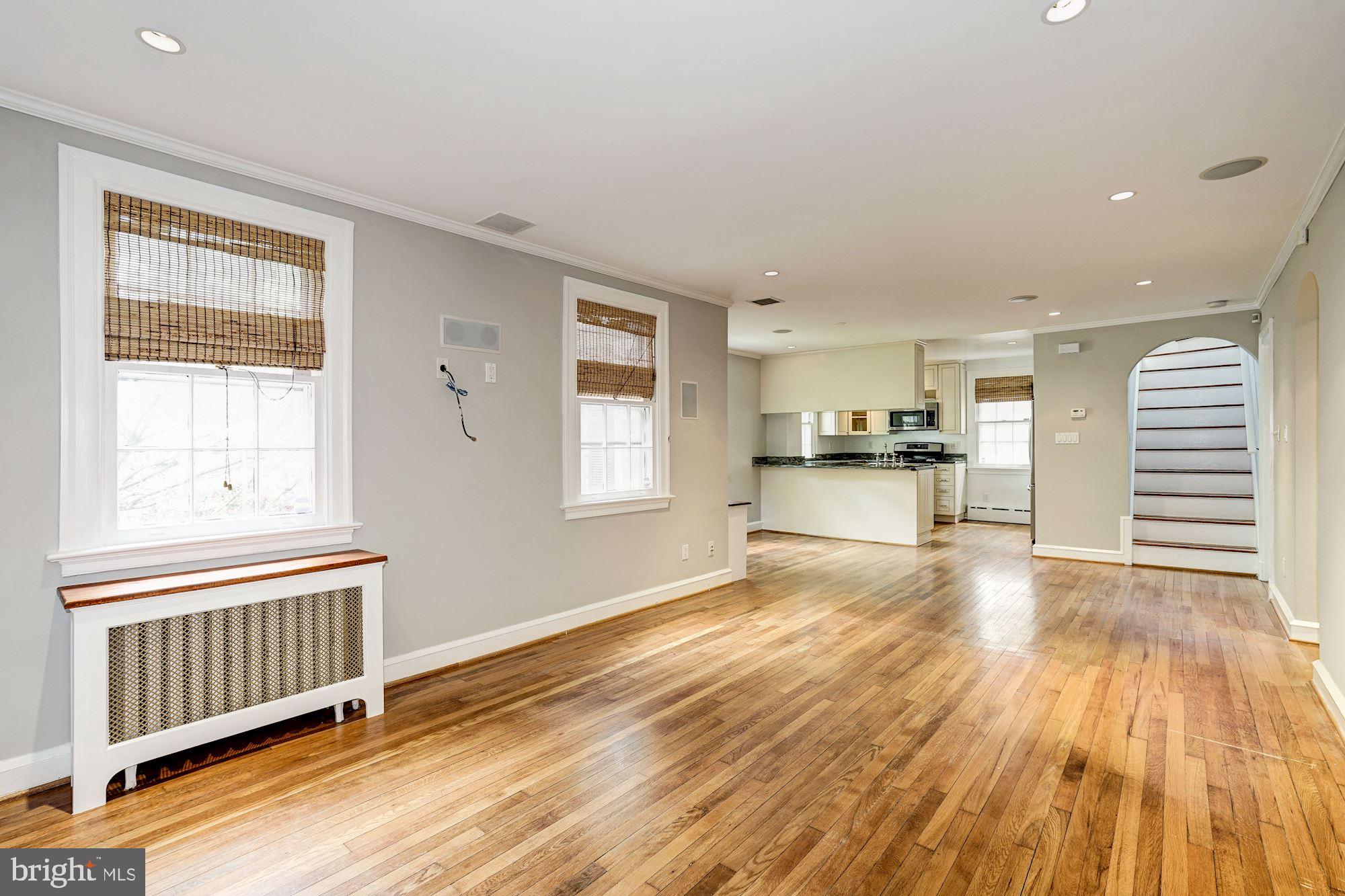 4350 River Road Northwest Washington, DC 20016 - Photo 2 of 15