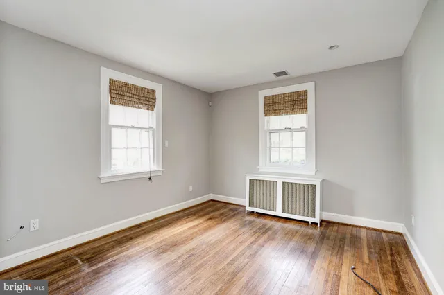 $5,000 | 4350 River Road Northwest, Washington, DC 20016