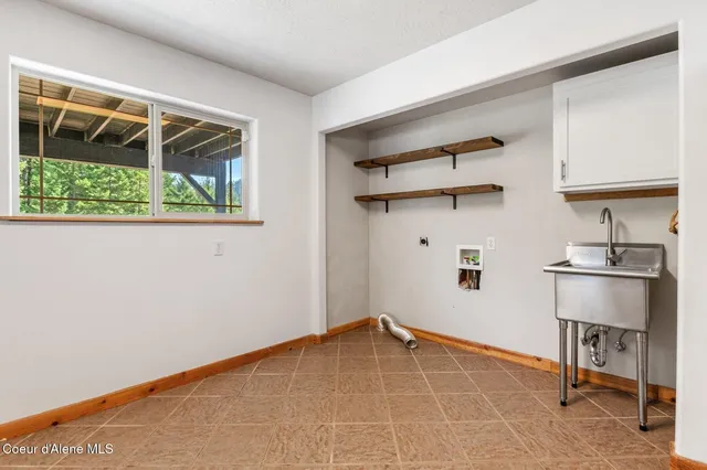 $799,000 | 671 Kelso Woods Drive, Athol, ID 83801