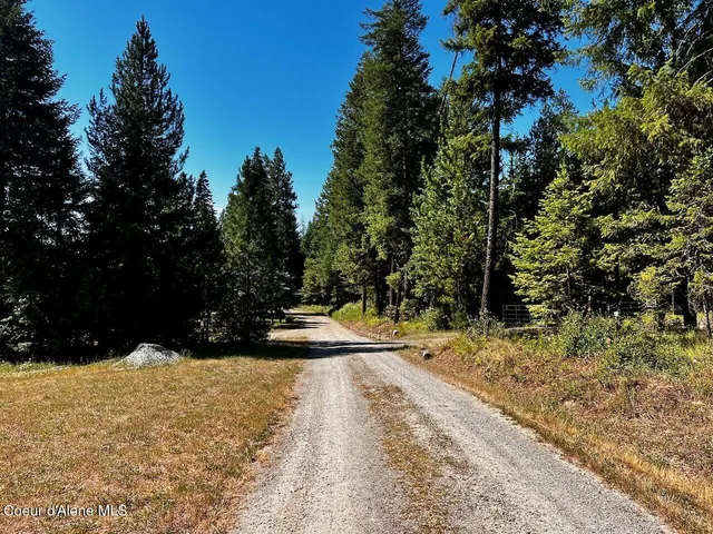 $799,000 | 671 Kelso Woods Drive, Athol, ID 83801