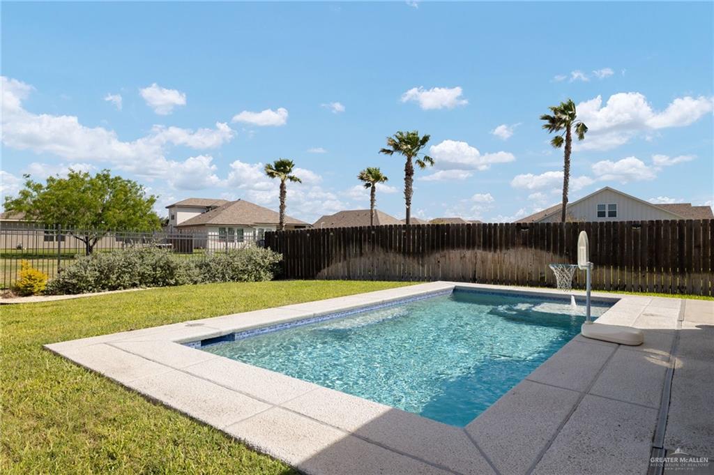 14404 Chalk Rdg Drive McAllen, TX 78504 - Photo 22 of 33