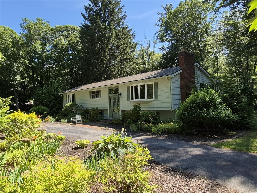 1 Tara Road Southborough, MA 01772 - Photo 2 of 42 Gallery Image 2