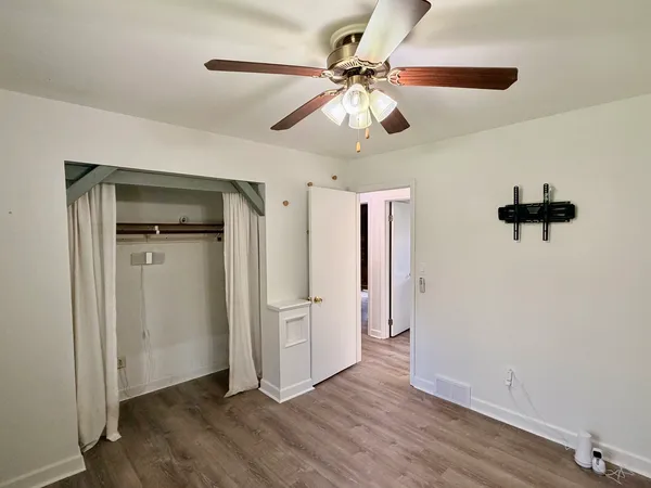 $349,000 | 2704 Myang Avenue, McHenry, IL 60050