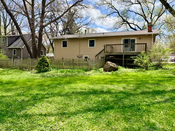 $349,000 | 2704 Myang Avenue, McHenry, IL 60050