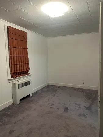 $1,350 | 5 Storrs Street, Unit 2, Ware, MA 01082