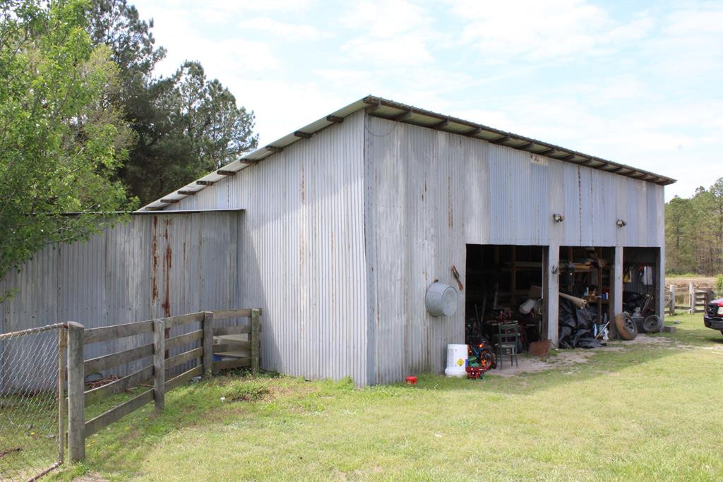 196 Paul Road Monetta, SC 29105 - Photo 10 of 27